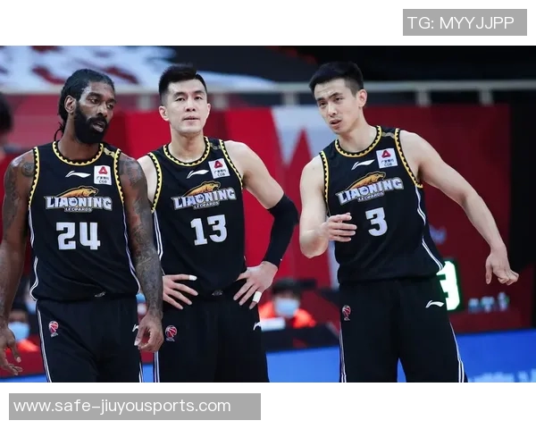 雷丁与威科姆精彩对决直播全程回顾与分析